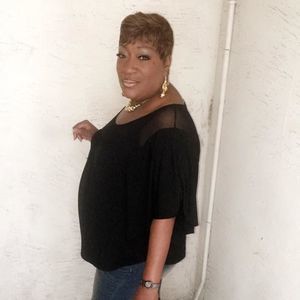 Meet your Posher, Sonia